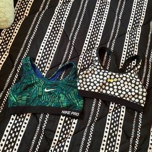 2 NIKE SPORTS BRAS